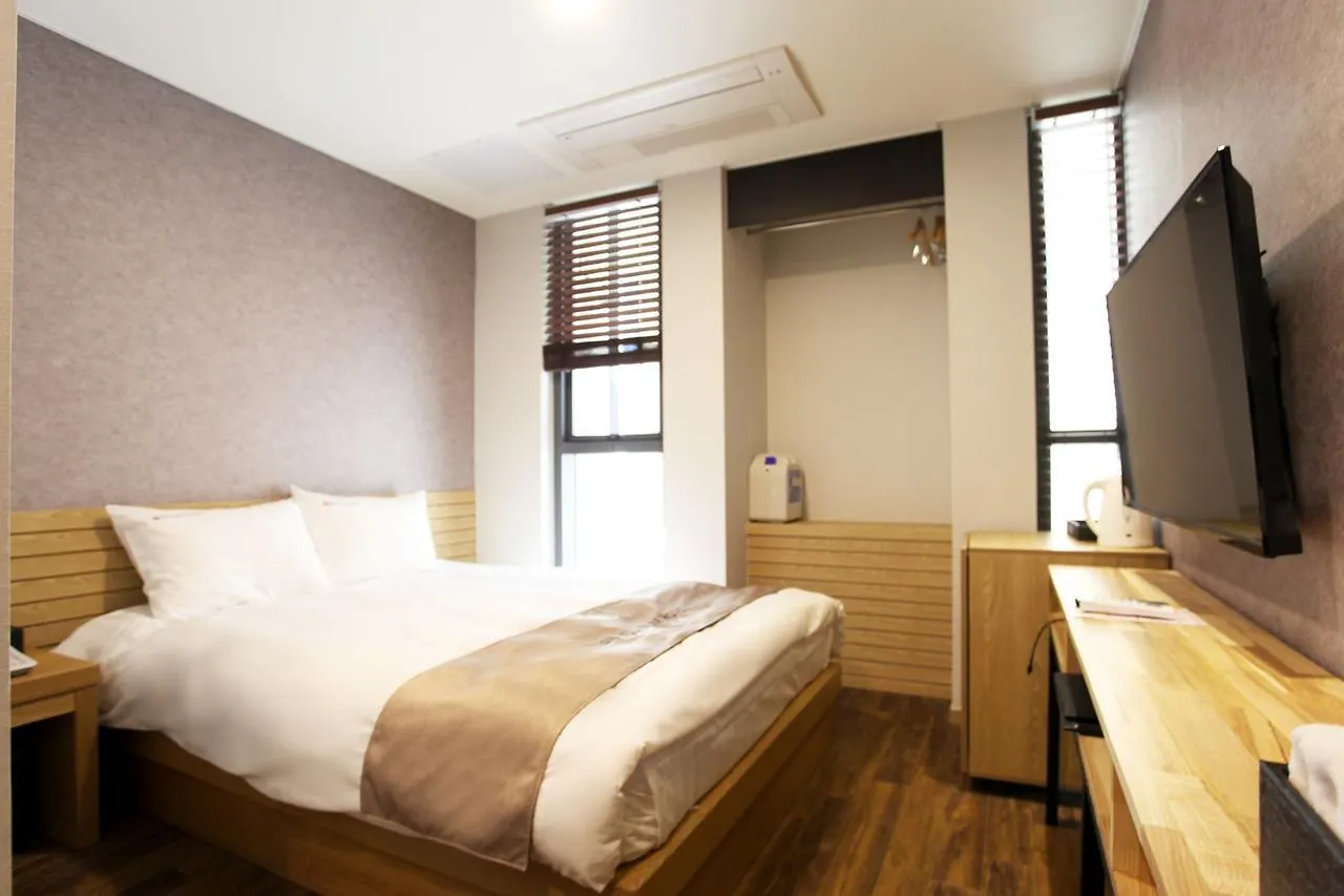 Jeju Slim Hotel